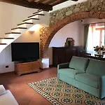Casa de Férias Villa Marciana Marina *