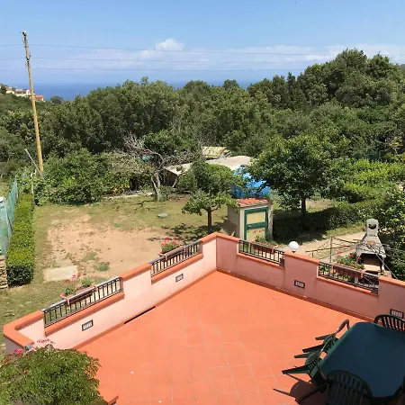 펜션 Villa Marciana Marina 마르시아나마리나